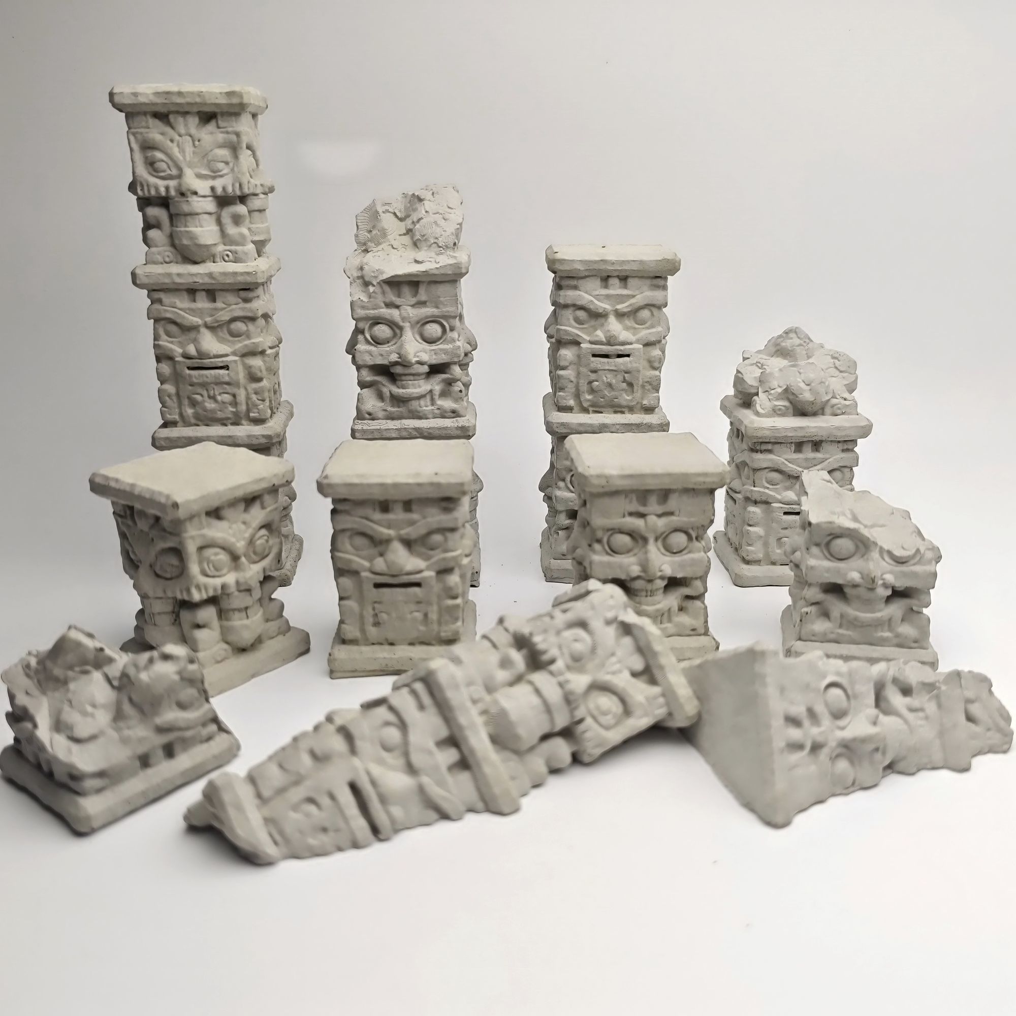 Planted Aquarium Models - Maya Column Cement Worn Plant Roman
